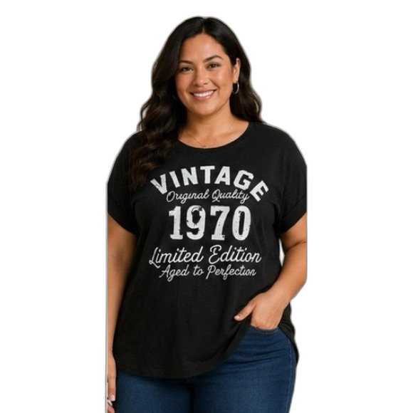 Unbranded Tops - NWOT “Vintage 1970 Limited Edition” Black Graphic T-Shirt Size 2X